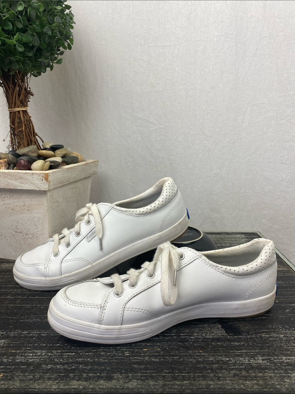 Keds White Lace Up Athletic Sport Sneaker Shoes 6.5